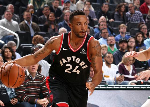 在一个充满 在一个充满